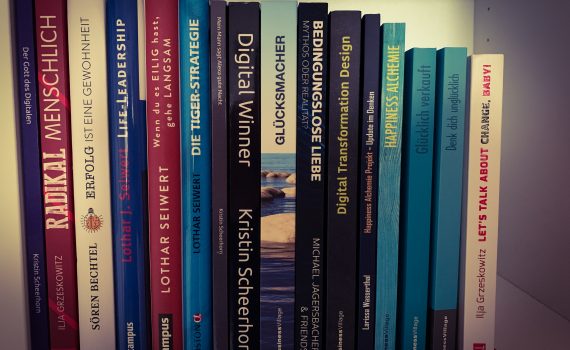 Schneller lesen – mehr behalten! Wie man mehr Bücher liest und die Informationen tatsächlich im Kopf bleiben